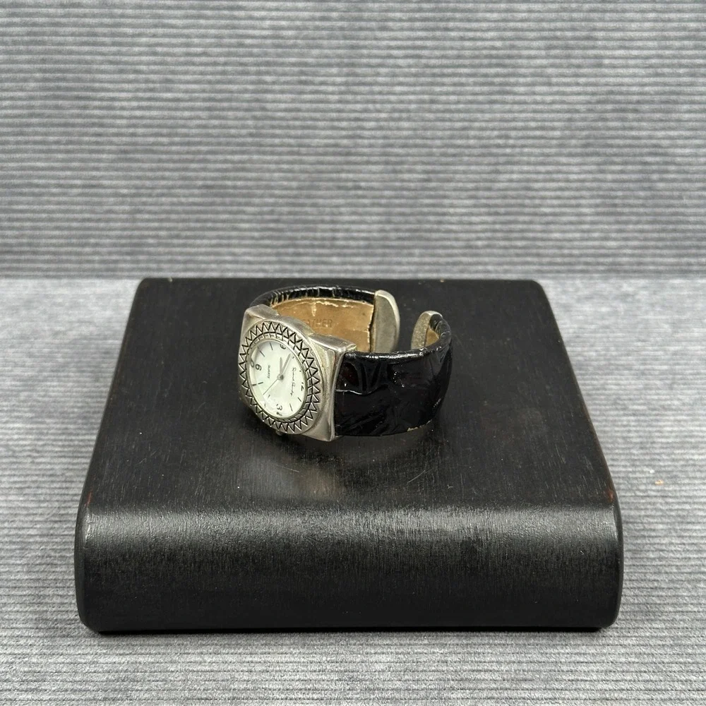 Sarah Coventry Black Embossed Cuff Watch Silver Tone Square 25548 Japan Movt vtg
